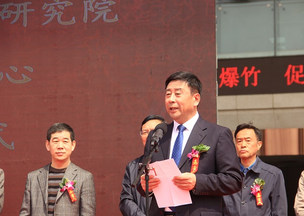 中國皮革和制鞋工業(yè)研究院院長楊承杰.JPG